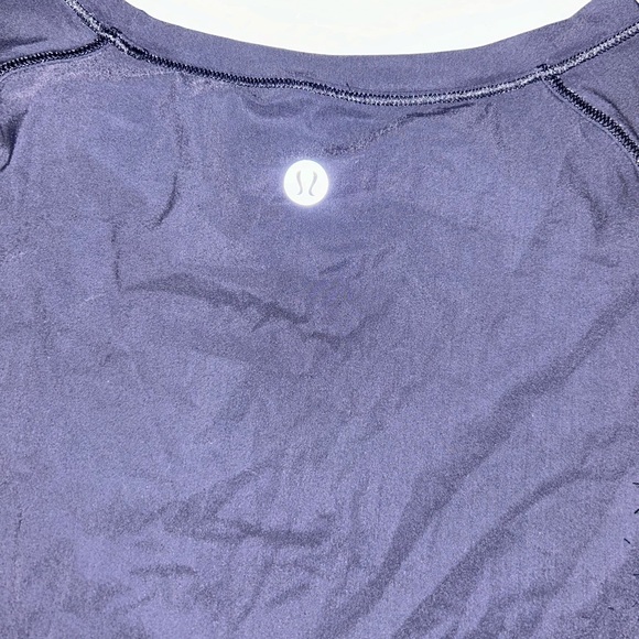 Black Lululemon top - Picture 4 of 5